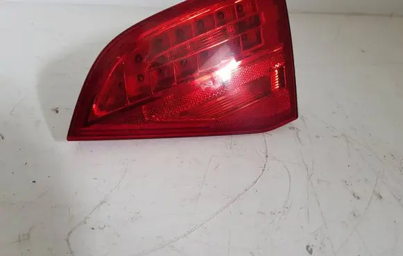 Audi A4 S4 B8 8K Tailgate rear/tail lights 8K9945094B