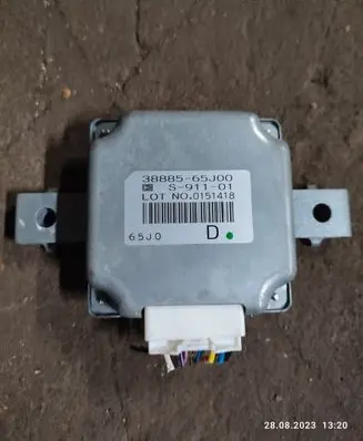 Suzuki Grand Vitara II Gearbox control unit/module 3888565J00