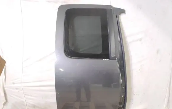 Nissan Titan Rear door