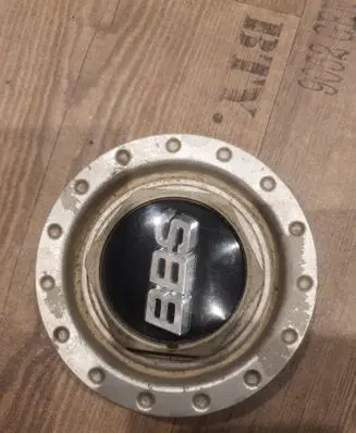Original wheel cap