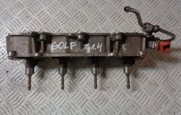 Volkswagen Golf Plus Fuel injectors set 03C906036F