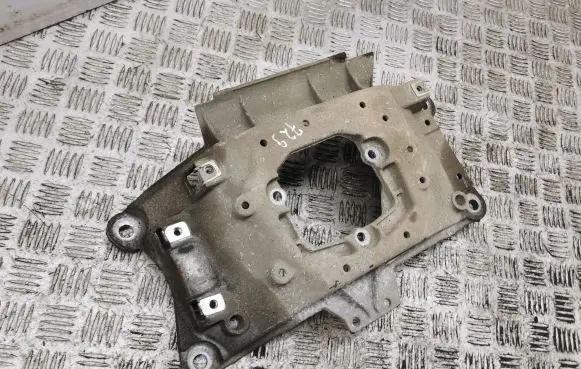 Audi A6 S6 C7 4G Gearbox mounting bracket 8K0399263BH