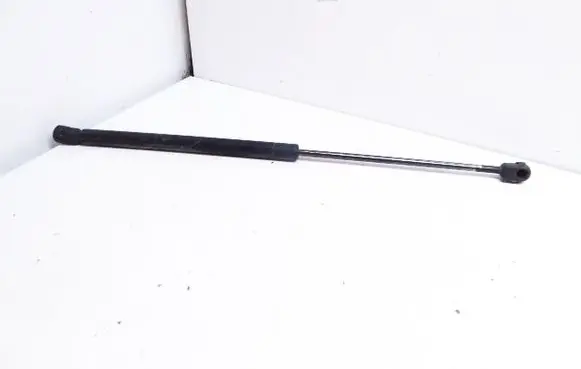 Volkswagen Golf III Shock absorber/damper mounting bracket 