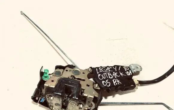 Subaru Legacy Front door lock