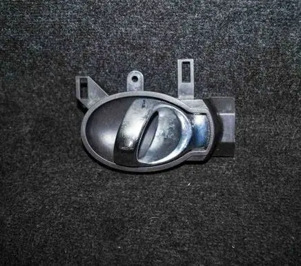 Rear door interior handle