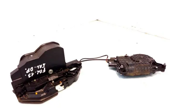 BMW 7 F01 F02 F03 F04 Rear door soft close latching motor 7185688
