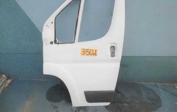 Fiat Ducato Front door