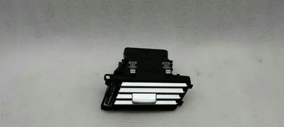 Mercedes-Benz E W212 Dashboard side air vent grill/cover trim A2128300254