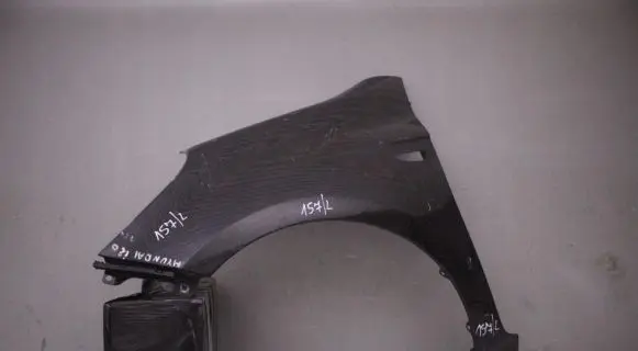 Fender mounting bracket