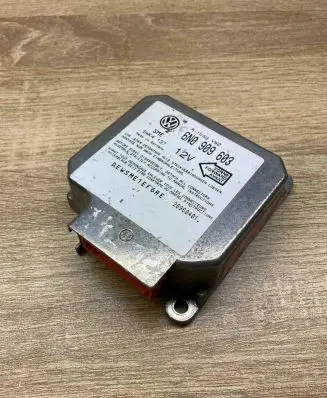Volkswagen Golf IV Airbag control unit/module 6N0909603 5WK4137