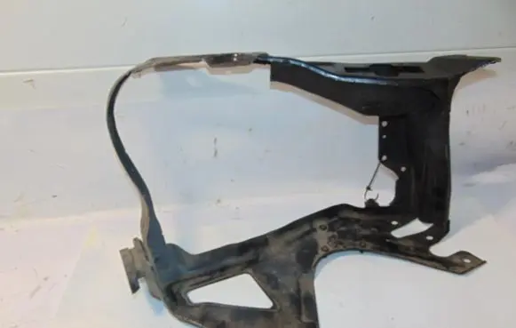 Mercedes-Benz S W220 Headlight/headlamp mounting bracket A2206200672 A2206200272