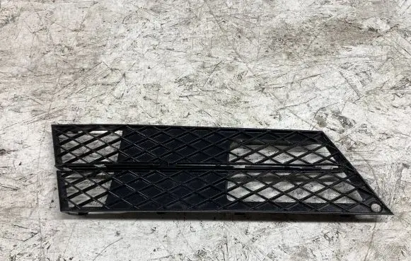 BMW 5 E60 E61 Front bumper lower grill 7178098 11460915