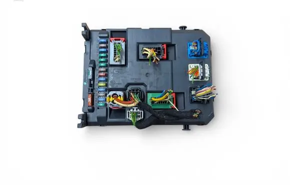 Citroen C3 Picasso Comfort/convenience module 9664983480