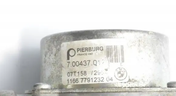 BMW 5 E60 E61 Vacuum pump 779123204