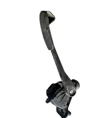 Volvo V70 Accelerator throttle pedal 6PV00853701 30636004
