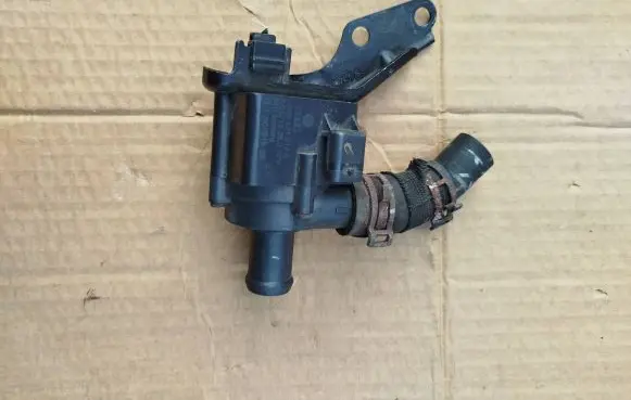 Audi A4 S4 B8 8K Electric auxiliary coolant/water pump 059121012A