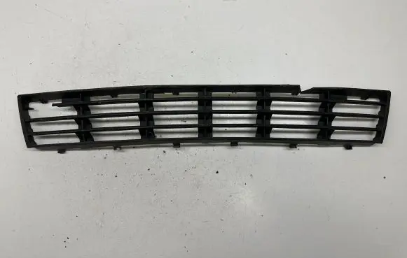Front bumper lower grill