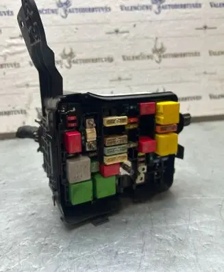 Peugeot 2008 I Fuse box set 9671924480