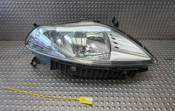 Lancia Ypsilon Headlight/headlamp S27725358