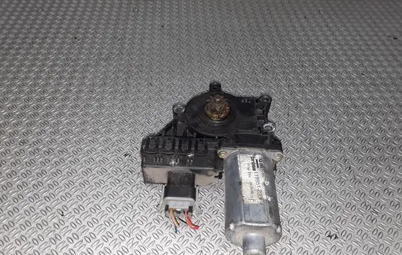Opel Zafira A Front door window regulator motor 0130821769