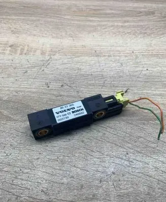 Volvo S60 Airbag deployment crash/impact sensor 8622365 003730