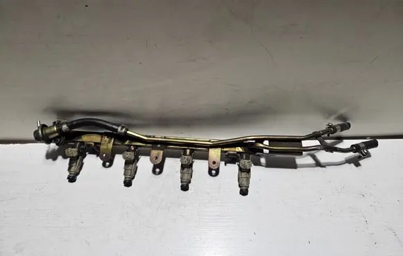 Nissan Primera Fuel main line pipe 166007J500 0280155798