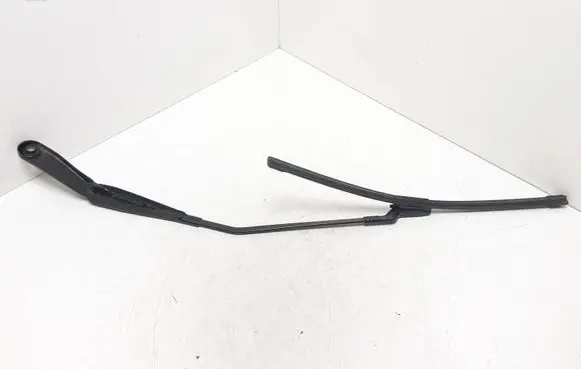 Volvo S60 Windshield/front glass wiper blade 30753505
