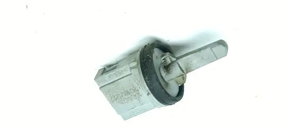 Sensor