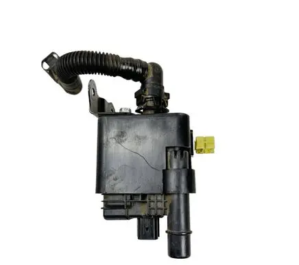 Subaru Forester SK Oil breather separator 42084FL230 19L26