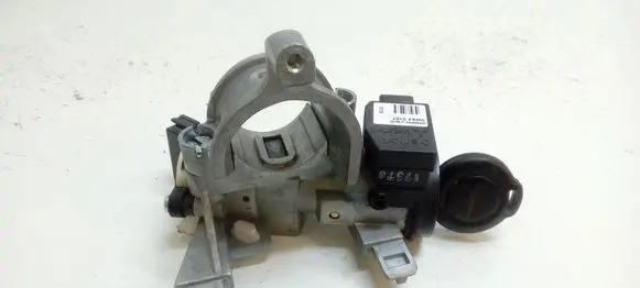 Mitsubishi Colt Ignition lock 5WK45107 MR587813 4408A040