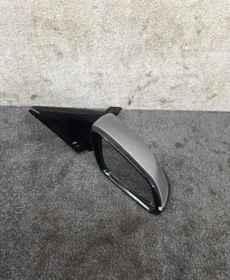 BMW 1 F20 F21 Front door electric wing mirror 