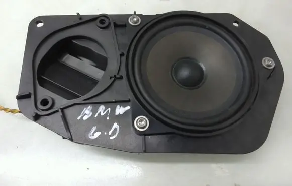 BMW 5 E60 E61 Parcel shelf speaker 