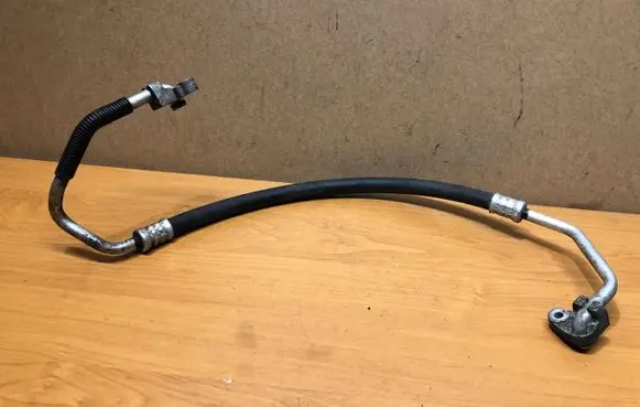Toyota Corolla E120 E130 Air conditioning (A/C) pipe/hose