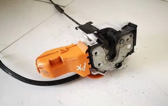 Ford Ka Front door lock y09j03kmss y09j03-kmss
