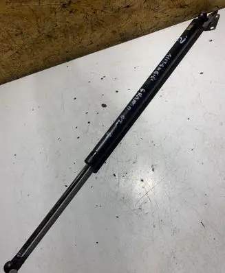 Mitsubishi Grandis Tailgate/trunk strut/damper