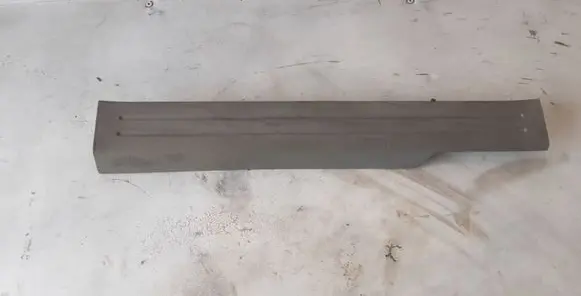 Front sill trim cover