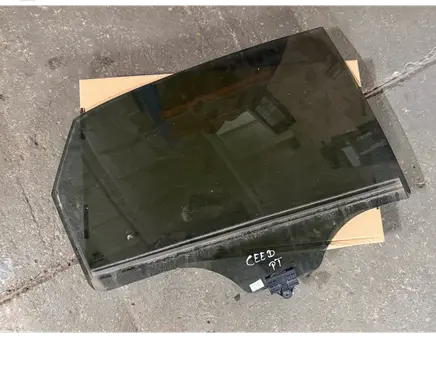 KIA Ceed Rear door window glass