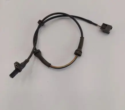 Nissan Leaf II (ZE1) ABS rear brake sensor 