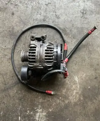 BMW 1 E81 E87 Generator/alternator 753296406 753296806
