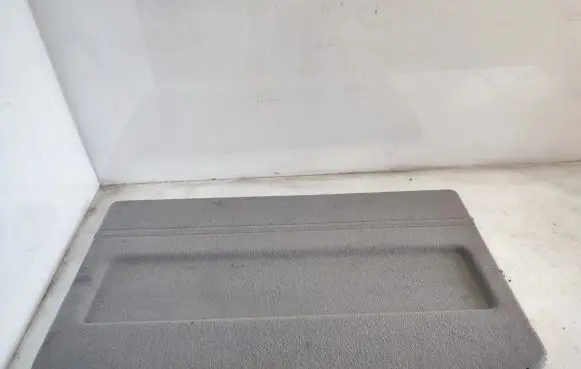 Parcel shelf load cover