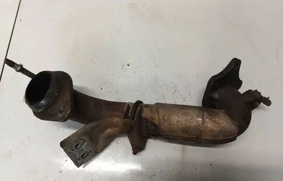Mazda 6 Exhaust manifold