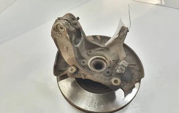 Volkswagen PASSAT B6 Front wheel hub spindle knuckle