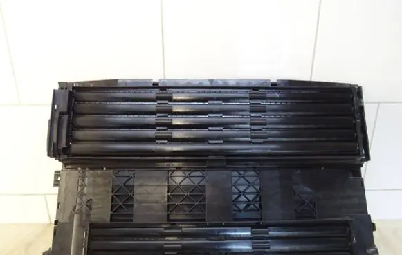 Peugeot 3008 II Intercooler air guide/duct channel 1129698XX