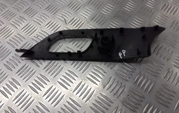 Peugeot 407 Quarter vent window switch 96360166XT