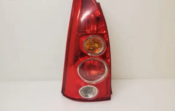 Mazda Premacy Rear/tail lights 22061961