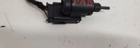 Seat Toledo III (5P) Brake pedal sensor switch 3B0945511C