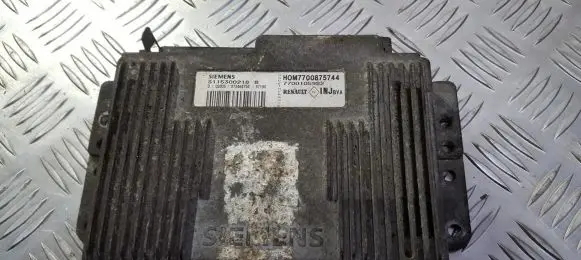 Renault Scenic I Engine control unit/module 7700105982 hom7700875744