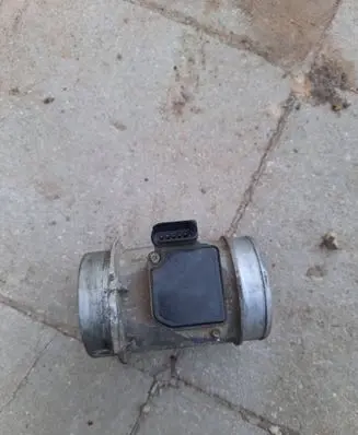 Audi A6 S6 C5 4B Mass air flow meter AFH7025C