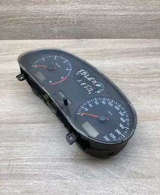 Seat Toledo II (1M) Speedometer (instrument cluster) 1M0920820 110080013