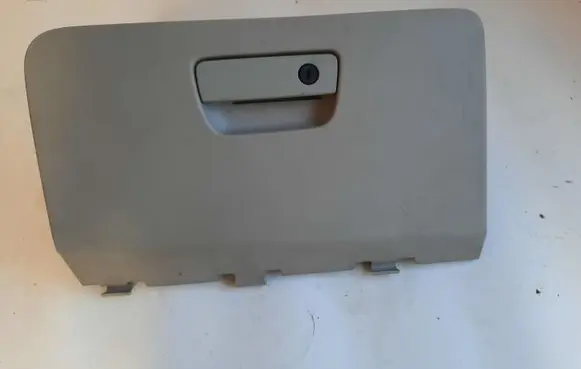 Volkswagen Routan Glove box lid/cover 1563466XDV